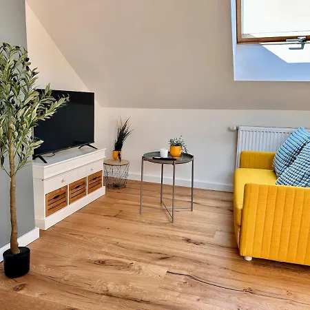 Modernes 2 Fuer Monteure & Handwerker Mit Parkplatz Und Wlan Appartement *