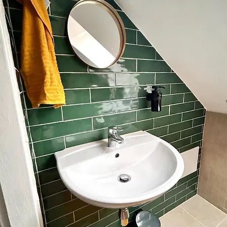 Appartement Modernes 2 Fuer Monteure & Handwerker Mit Parkplatz Und Wlan