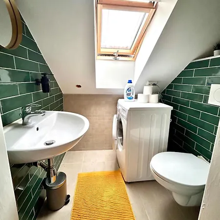Modernes 2 Fuer Monteure & Handwerker Mit Parkplatz Und Wlan Apartmán *
